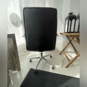 Computer chair
